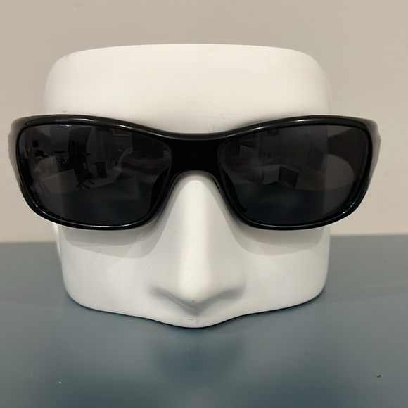 Bolle Crown Sunglasses - Mint Model 11275 Polarized - Picture 7 of 7